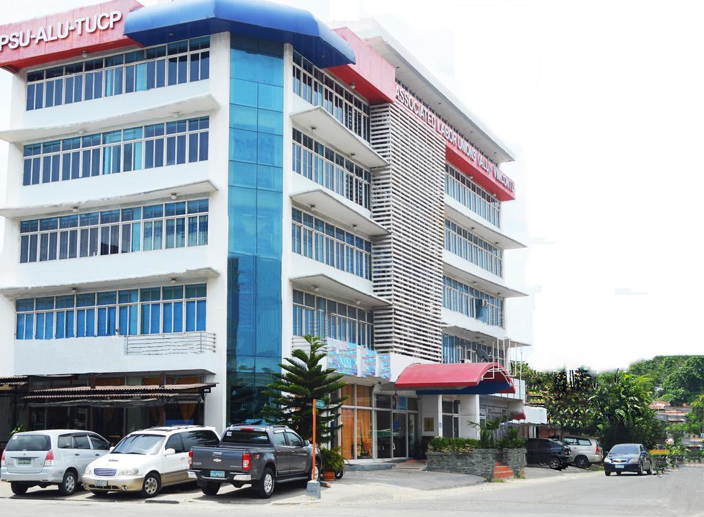 Alu Hotel Davao Stadt Exterior foto